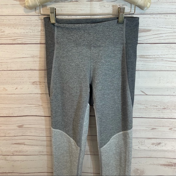 Outdoor Voices Tri Tone gray leggings - Picture 4 of 6